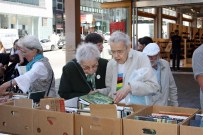 OKUMA ORANI - Stockholm'de En Uzun Kitap Stantı Kuruldu