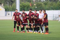 TAVŞANLI LİNYİTSPOR - TKİ Tavşanlı Linyitspor, Kümaşspor İle Hazırlık Maçında Karşı Karşıyla Geldi