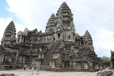 Turistlerin Kamboçya'daki Gözdesi Açıklaması Angkor Tapınakları