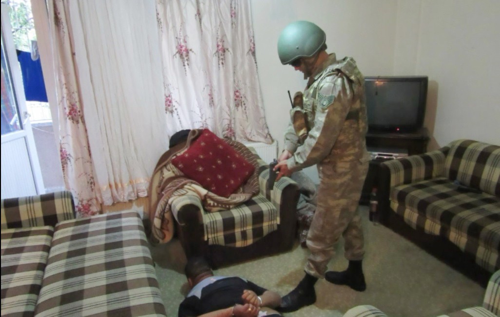 Ankara'da terör örgütüne operasyon