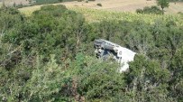 MEHMET BOZTAŞ - Bilecik'te Trafik Kazası, 2 Yaralı