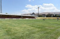 SU YALITIMI - İnönü Stadı Standartlara Uygun Hale Getirildi