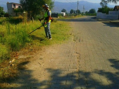 Alaşehir Belediyesi'nden Ilgın Mahallesi'nde Bakım Çalışması