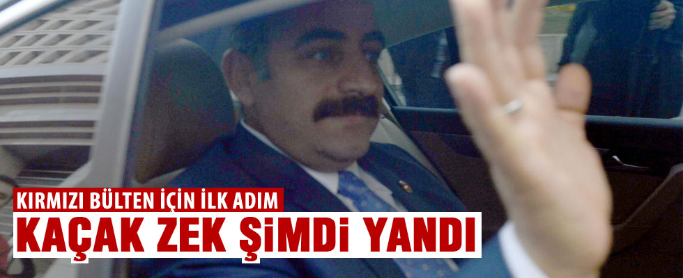 Zekeriya Öz ve Celal Kara için kırmızı bülten