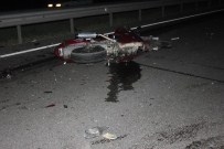 Gölbaşı'nda 2 Motosiklet Vince Çarptı Açıklaması 2 Ölü, 2 Yaralı