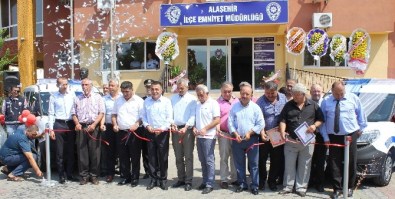 Alaşehir Emniyet Müdürlüğü'ne Dört Yeni Hizmet Aracı