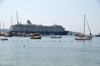 BARLAR SOKAĞI - Bodrum'da Kruvaziyer Turizmi