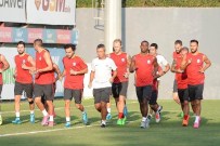 LUKAS PODOLSKI - Galatasaray, Osmanlıspor Maçı Hazırlıklarına Başladı