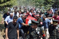 ŞEHİT CENAZESİ - Silopili Şehidin Cenazesinde Kürtçe Ağıtlar Yankılandı