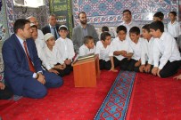 AHMED-I HANI - Ağrı'da Kur'an Kursu Öğrencileri Belgelerini Aldı