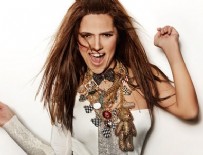 YA SONRA - Demet Akalın: Ben o küçücük plajda çalsam ne olur çalmasam ne olur