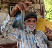 AHMET NAZİF ZORLU - 'Karayiğit Dede' Asırlık Yaşamını Doğal Beslenmeye Borçlu