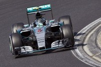 NICO ROSBERG - Mercedes Amg Petronas Podyumu Hedefliyor
