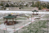 İÇMELI - Niğde İl Özel İdaresi Mesire Alanları Ve Aile Parkları Yapımına Devam Ediyor
