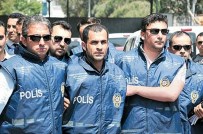 Seri Katilin Öldürdüğü Ayşe'nin Annesi Karara İsyan Etti