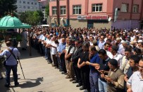 KARABÖRK - Trabzon'da 8. Kattan Düşen Polisin Ölmesi