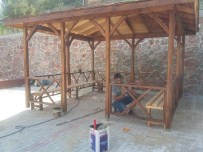 KURUÇEŞME - İzmit'teki Parklar Elden Geçiriliyor