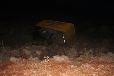 Konya'da Kamyon Uçuruma Devrildi Açıklaması 3 Ölü, 1 Yaralı