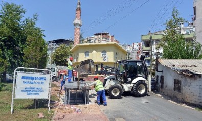 Muratpaşa'dan Çaybaşı Mahallesi'ne Yeraltı Konteyneri