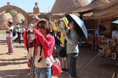 Tayvanlı Turistler Çinli Zannedilerek Saldırıya Uğramaktan Korkuyorlar