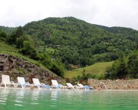 ŞIŞMANLıK - Turistler Yaylaları Tercih Etti