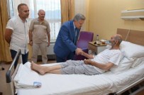 SÜLEYMAN KAHRAMAN - Vali Kahraman'dan Demirci Ailesine Geçmiş Olsun Ziyareti