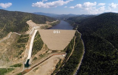 İzmirli Çiftçilerin Yüzü Zeytinova Barajı'yla Gülecek