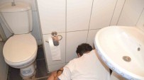 Kafeteryanın Tuvaletinde Ölü Bulundu