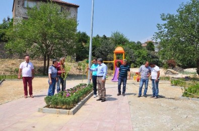 Nazilli Belediyesi, İsabeyli'de Çocuk Oyun Parkını Tamamladı