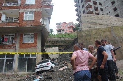 Sağanak Yağış Sele Dönüştü