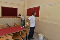 Konyaaltı Belediyesi'nden Okullara Bakım