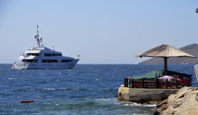 Milyon Avroluk Yatlar Bodrum'a Demirledi