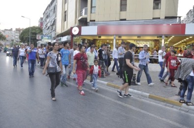 Teröre Tepki Eyleminde Katılımsızlığa Tepki