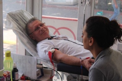 Türk Kızılayı Tekirdağ'da Kan Bağışı Kampanyası Başlattı