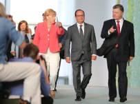 KAPSAMLI BARIŞ - Üç Liderden Minsk'in Uygulanması Çağrısı