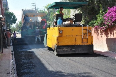 Yüreğir'de Bozuk Yol Kalmayacak