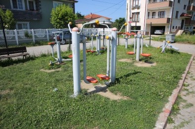 25 Mahalleye Açık Alan Spor Parkı