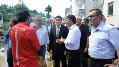 Beşiktaş Belediye Başkanı Murat Hazinedar Artvin'de Felaket Bölgesinde