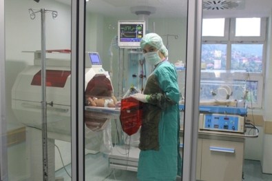 Kadın Doğum Ve Çocuk Hastanesi'ne 2.Basamak Yeni Doğan Yoğun Bakım Ünitesi Açıldı