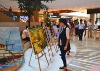 Kahramanmaraş Piazza 'Karma Resim Sergisi' İle Sanatseverlere Kapılarını Açtı