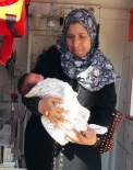 CİLVEGÖZÜ SINIR KAPISI - Sınırda Doğan Bebek 4 Ay Sonra Ailesine Kavuştu