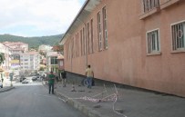 MEHMET KARATAŞ - Yozgat'ta İnşaata Üzüm Kasası İle Güvenlik Tedbiri Alındı