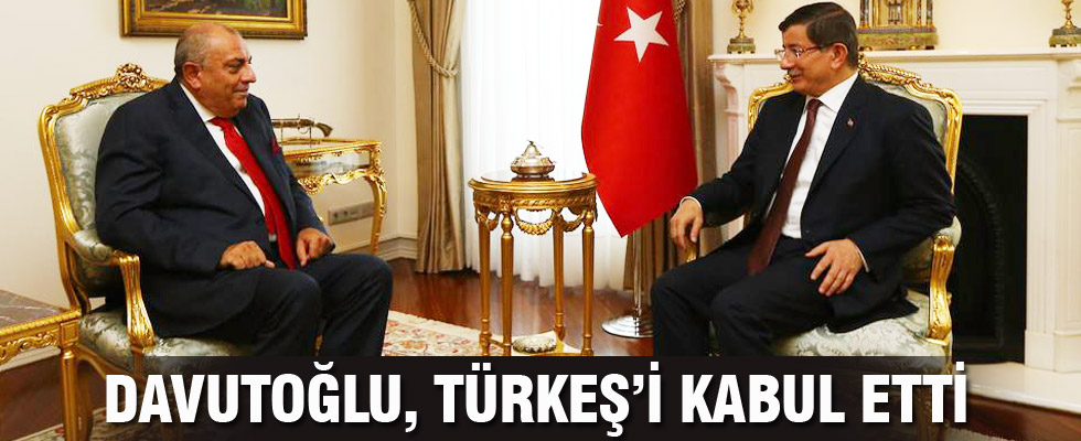 Başbakan Davutoğlu, Tuğrul Türkeş'le görüştü