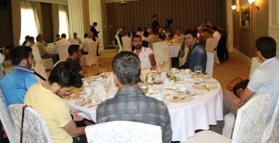 CHP Heyeti Basınla Bir Araya Geldi