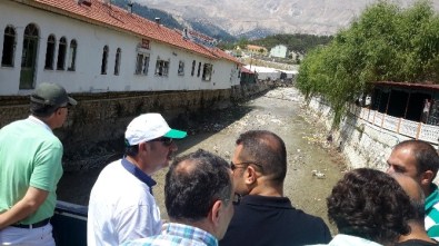 DSİ Kumluca, Kaş Ve Finike'de Dere Islahına Devam Ediyor