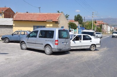 Eskişehir'de Trafik Kazası, 3 Yaralı
