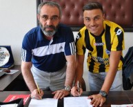 VE GOL - Galatasaraylı Genç Yıldız Bayburt'ta