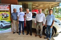 YıLMAZ ARSLAN - Malatyapark'ın Şanslı Müşterisi Aracını Teslim Aldı