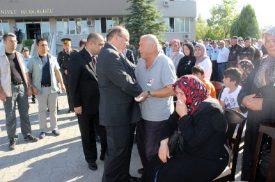 Polis, Törenle Memleketine Uğurlandı