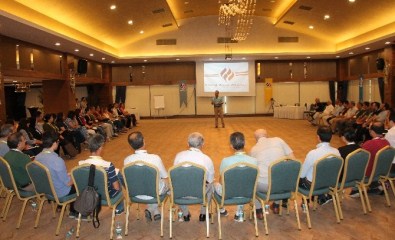 Ünlü Psikolog Ve Eğitim Uzmanı Cüceloğlu, Final Öğretmenlerine Seminer Verdi